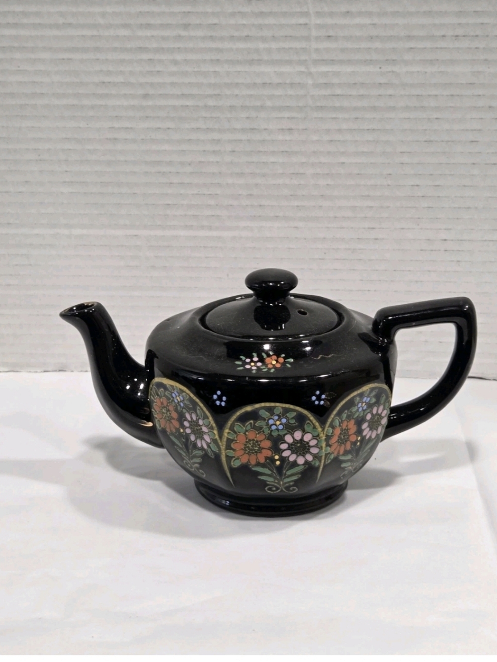 Vintage Moriage Hand Painted Floral Black Redware Teapot Made in Japan